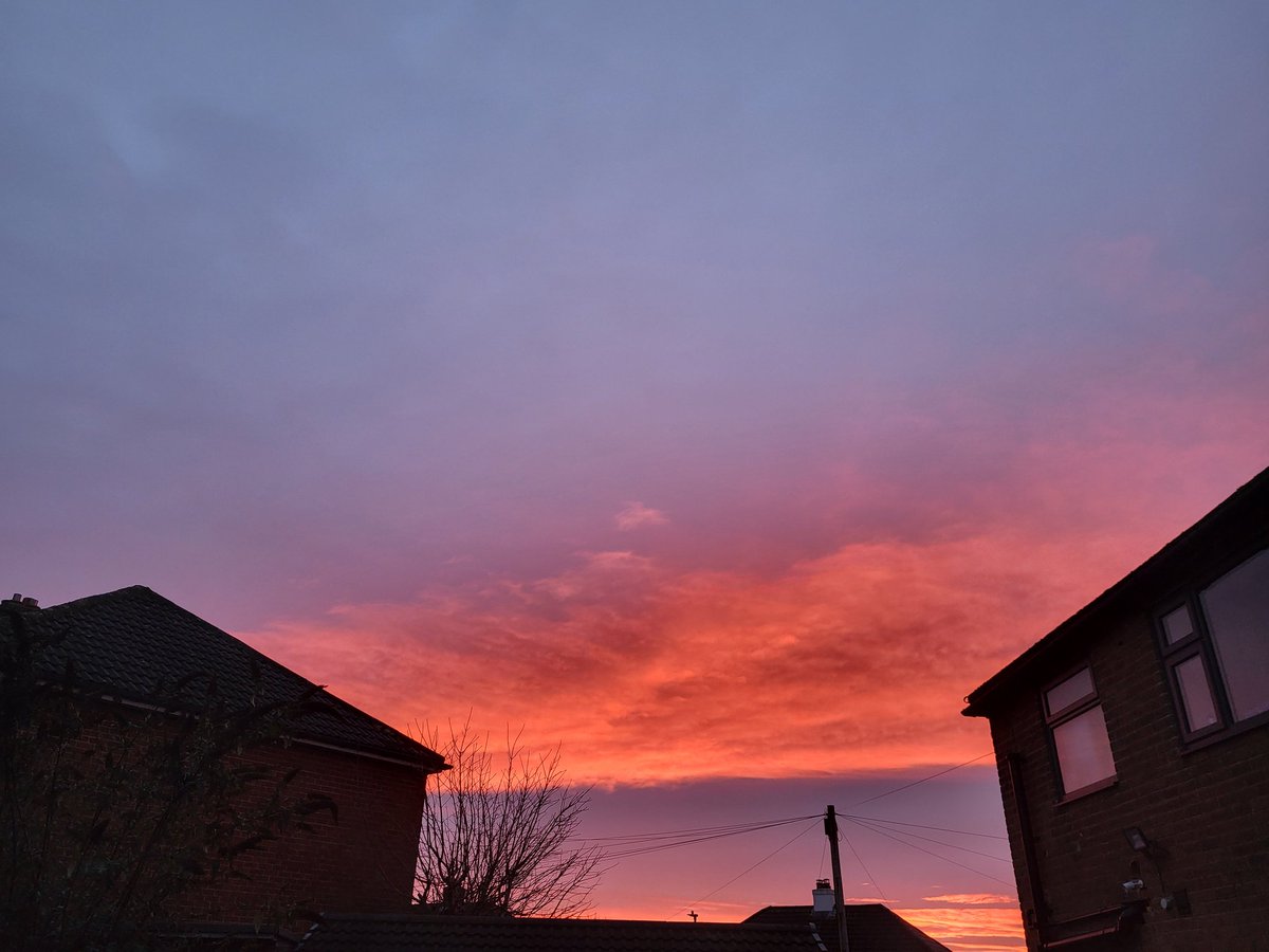 Alpine Glass Ltd tweet media