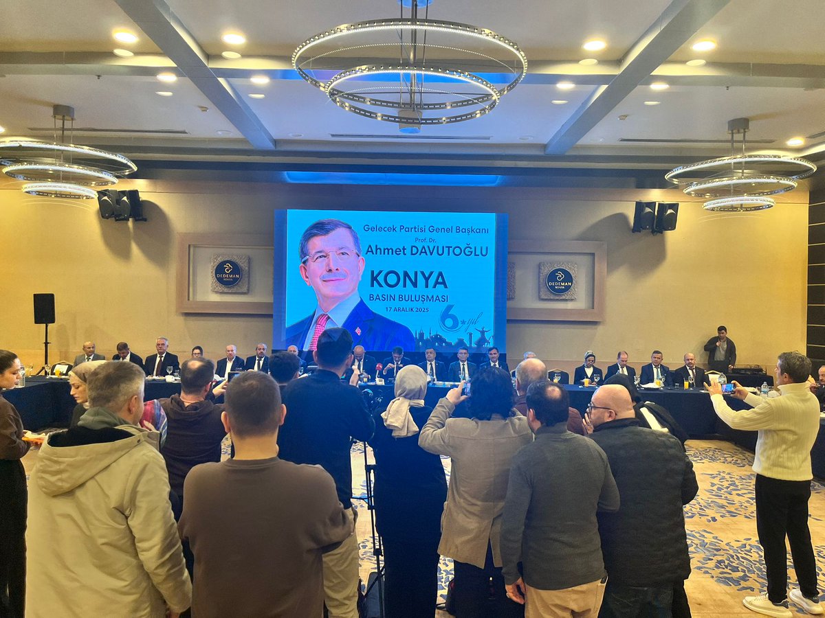 ahmetarslan42's tweet photo. Genel Başkanımız Sayın Ahmet Davutoğlu’nun, yengesinin vefatı dolayısıyla ulusal ve yerel basın mensuplarımızla planlanan basın toplantısına katılamaması nedeniyle programa ev sahipliği yapmış bulunmaktayım.

Kıymetli basın mensuplarımıza; gösterdikleri anlayış, nezaket ve hassasiyet için teşekkür ediyorum.

Katılım sağlayan tüm basın mensuplarımıza şükranlarımı sunuyorum.
@Ahmet_Davutoglu 
@GelecekPartiTR