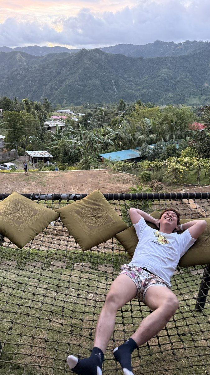 HaskyPan's tweet photo. Nag enjoy yung bata https://t.co/r8uTSrhfuf