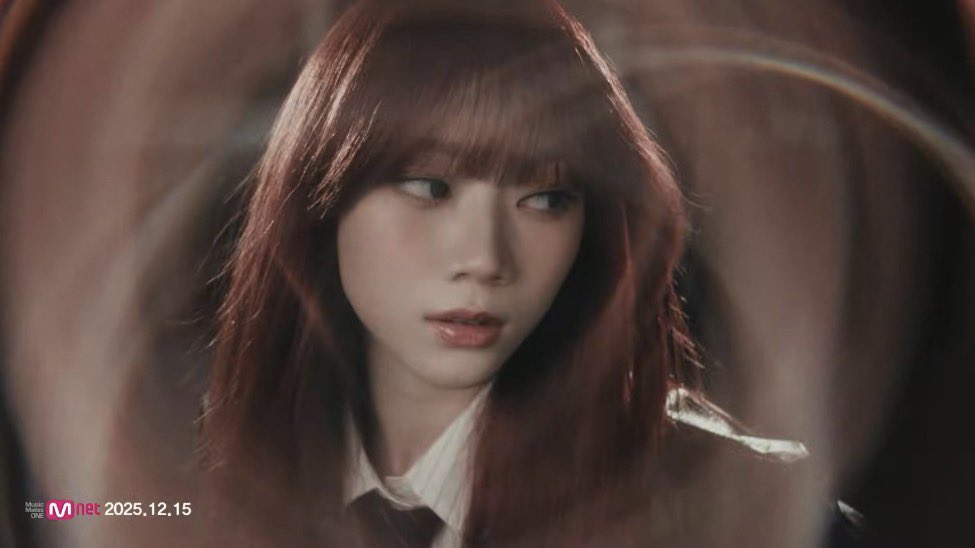 ❆🕯✮ ₊✧ ˚ 🦢・₊✧ ✮🕯・:*:｡❆・ #ISSUE #RINO #坂口梨乃 IS:SUE