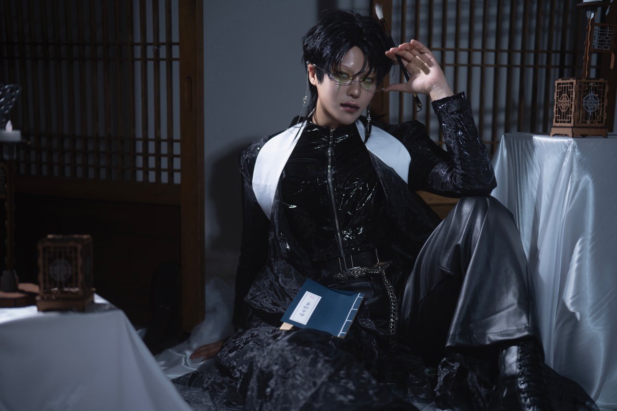 ixizn_'s tweet image. 1차 신선 컨셉 일일 펍            
극락 컴퍼니 (@paradisec0mpany) 사진 협력                      

현무사단, 진현우 (@HO_YA__)