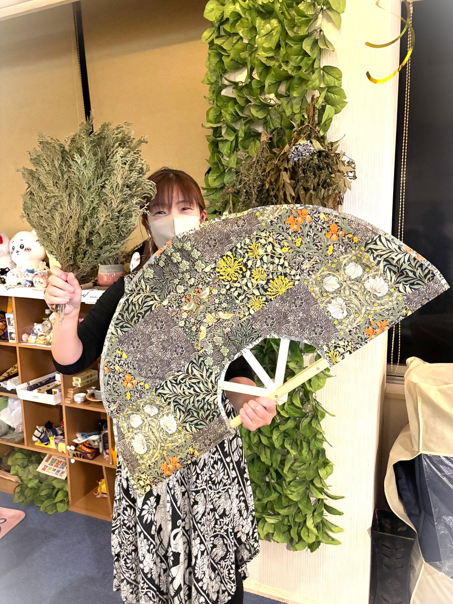 【新品】SAUNAGUT サウナファン アウフグースファン ミニ74cm 赤橙 新品】SAUNAGUT サウナファン アウフグースファン ミニ74cm 赤橙 新品