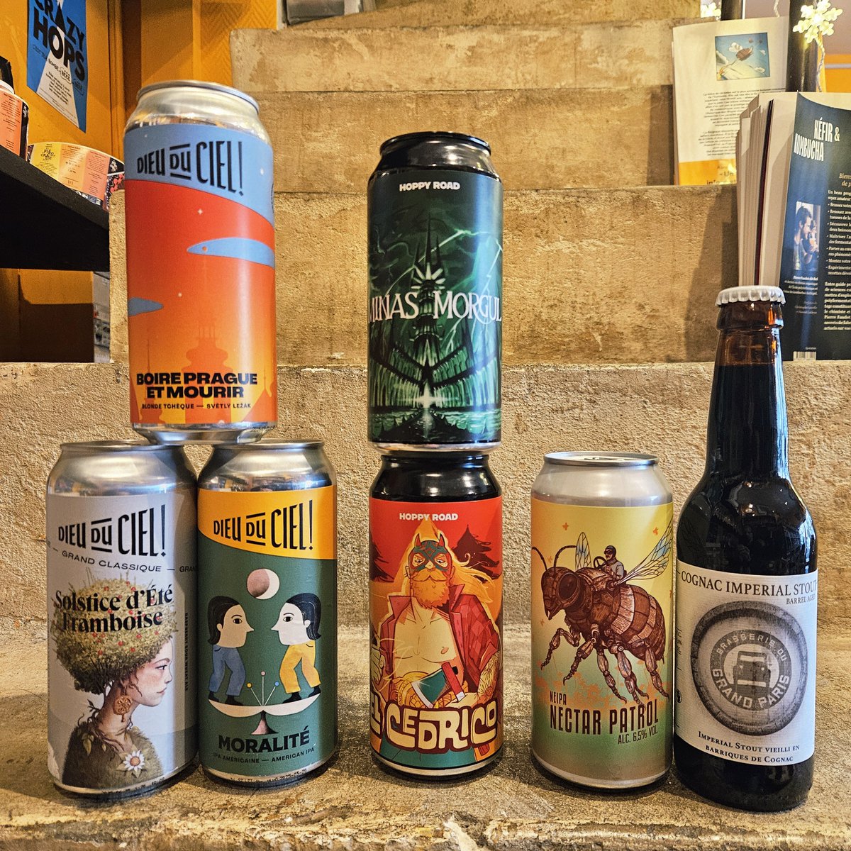 On ouvre plus tôt aujourd'hui que les mercredis habituels : dès 11h, jusque 20h !
Et en plus on a des nouveautés à vous proposer !!
C'est-y pas beau ?