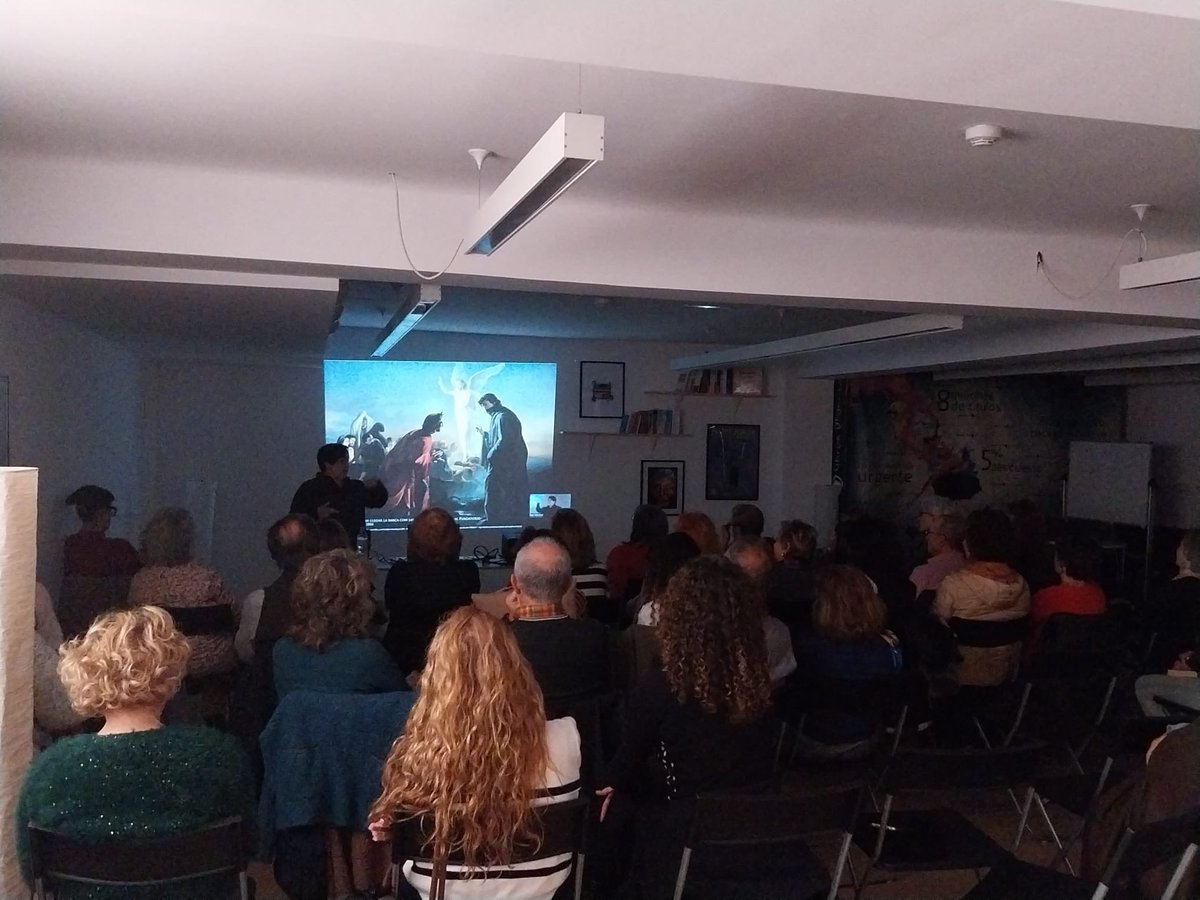 Ayer di la última charla en Palma de este año 2025, dedicada a esa gran obra literaria que nos legó Dante como poeta: la Divina Comedia. Felices fiestas a todos #dante #divinacomedia #literatura #poesia #arte #historia #libreria #conferencia #charlasgratuita