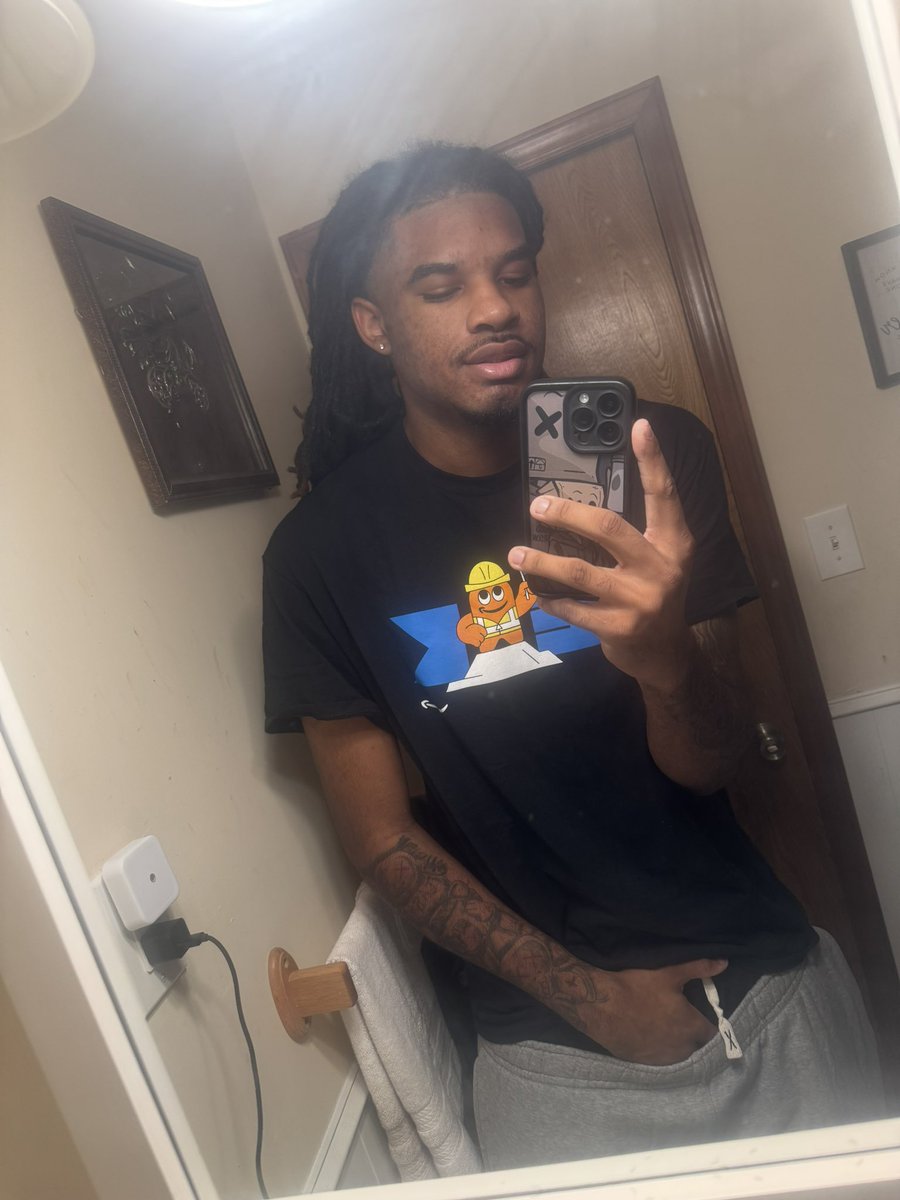 EJ 🎮🥷🏾 tweet media