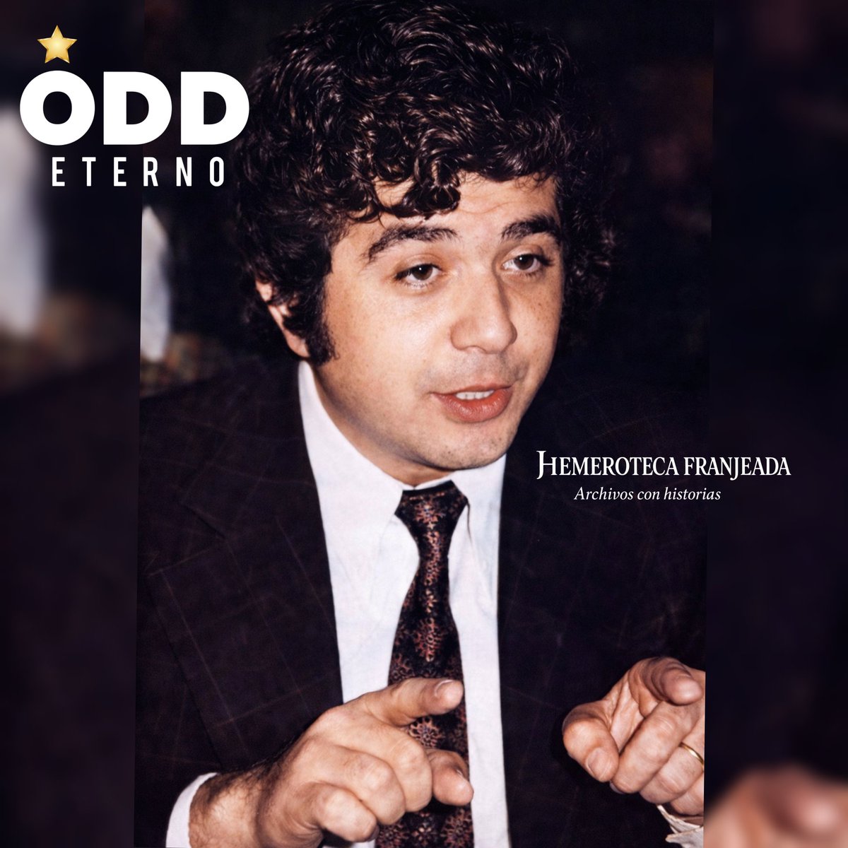 diariokue's tweet photo. Osvaldo Domínguez Dibb, el legado eterno del dirigente más ganador de Olimpia

Un 17 de diciembre de 1973 comenzaba una presidencia que marcaría a fuego la historia del Club Olimpia y del fútbol paraguayo. Ese día, con apenas 33 años, Osvaldo Domínguez Dibb asumía la conducción del Decano e iniciaba la era más gloriosa de la institución.

Hasta entonces, en toda la historia del club desde su fundación en 1902, solo Vicente Scavone (padre) había ocupado la presidencia con la misma edad. Aquella calurosa tarde-noche de asamblea no solo significó un cambio dirigencial, sino el punto de partida de una transformación profunda, tanto institucional como deportiva.

Antes de llegar al máximo cargo dirigencial, Domínguez Dibb ya había dejado su huella en el deporte del club. Fue jugador de básquet y posteriormente director técnico del equipo de básquet del Club Olimpia, experiencia que fortaleció su vínculo con la institución y su conocimiento del manejo deportivo. Más tarde, desarrolló una exitosa carrera como hombre de negocios, sin alejarse nunca del mundo deportivo.

La propuesta que cambiaría su vida llegó a mediados del mes de septiembre de 1973. En el recordado copetín “El Mesón”, ubicado entre Palma y 14 de Mayo, los dirigentes Luis María Zubizarreta, Rodolfo Riego Gauto, Ayala Maderna y Alexis Frutos Vaesquen lo invitaron a almorzar. Allí, en una charla distendida pero cargada de futuro, le plantearon la posibilidad de convertirse en presidente del Club Olimpia.

Emocionado y convencido, aceptó el desafío. El 17 de diciembre de 1973, durante la asamblea, fue proclamado oficialmente presidente. Comenzaba así una nueva era para el Decano.

El contexto no era sencillo. Al asumir, Olimpia atravesaba un momento complejo desde lo estructural e institucional. Domínguez Dibb prometió trabajo, trabajo y más trabajo, y cumplió. Con liderazgo, visión y gestión, transformó al club y lo llevó a lo más alto del continente y del mundo.

A Osvaldo Domínguez Dibb se le adjudican todos los trofeos internacionales conquistados por Olimpia, incluso aquellos obtenidos cuando ya se había alejado formalmente de la presidencia en diciembre de 1990, en plena disputa de la Supercopa Sudamericana. Pese a no ocupar el cargo, su influencia y su presencia estuvieron siempre ligadas a ese certamen desde el inicio de la competencia, reafirmando su rol determinante en la historia internacional del club.

En total, Olimpia conquistó seis títulos internacionales bajo el proceso que marcó su liderazgo deportivo e institucional:

Copa Libertadores: 1979, 1990 y 2002

Copa Intercontinental: 1979

Copa Interamericana: 1979

Recopa Sudamericana: 2003

A nivel local, el dominio fue absoluto. Olimpia obtuvo 15 torneos paraguayos:
1975, 1978, 1979, 1980, 1981, 1982, 1983, 1985, 1988, 1989, 1995, 1997, 1998, 1999 y 2000.

Además, sumó dos copas nacionales:

Campeonato Nacional de Clubes 1976

Torneo Integración 1987

El año 2004 marcó el final de su etapa como presidente del club, cuando entregó el mando al Dr. Óscar Vicente Scavone. Dejaba atrás una gestión irrepetible, marcada por títulos, crecimiento institucional y un legado que trascendió generaciones.

Su nombre también quedó grabado en la infraestructura del club. El estadio de Olimpia lleva el nombre de Osvaldo Domínguez Dibb, y próximamente será remodelado con proyección mundialista, de cara al Mundial 2030, como símbolo de un legado que continúa vigente y proyectado hacia el futuro.

Hoy, su figura permanece ligada para siempre a la grandeza del Club Olimpia. Osvaldo Domínguez Dibb no solo fue el dirigente más ganador de la historia del Decano: fue un constructor de identidad, un visionario y un verdadero Rey de Copas, cuyo legado continúa vivo en la memoria del deporte paraguayo.