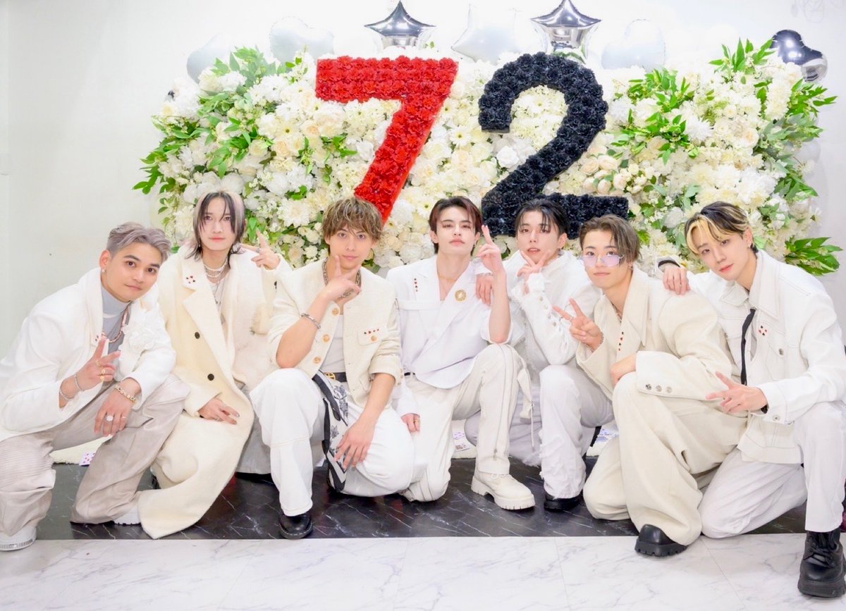 ryujuniiam's tweet image. Seven Deuce ワンマンライブ Re:RAISE
ありがとうございました！！

Warner Musicからのメジャーデビューの発表と、9ヶ月ぶりのワンマンを届けることができた日になりました。

全てのスタッフさん達やメンバー、家族、RIVERz、本当にいつもありがとう。

更なる勝負はこれから🃏

#sevendeuce #juni