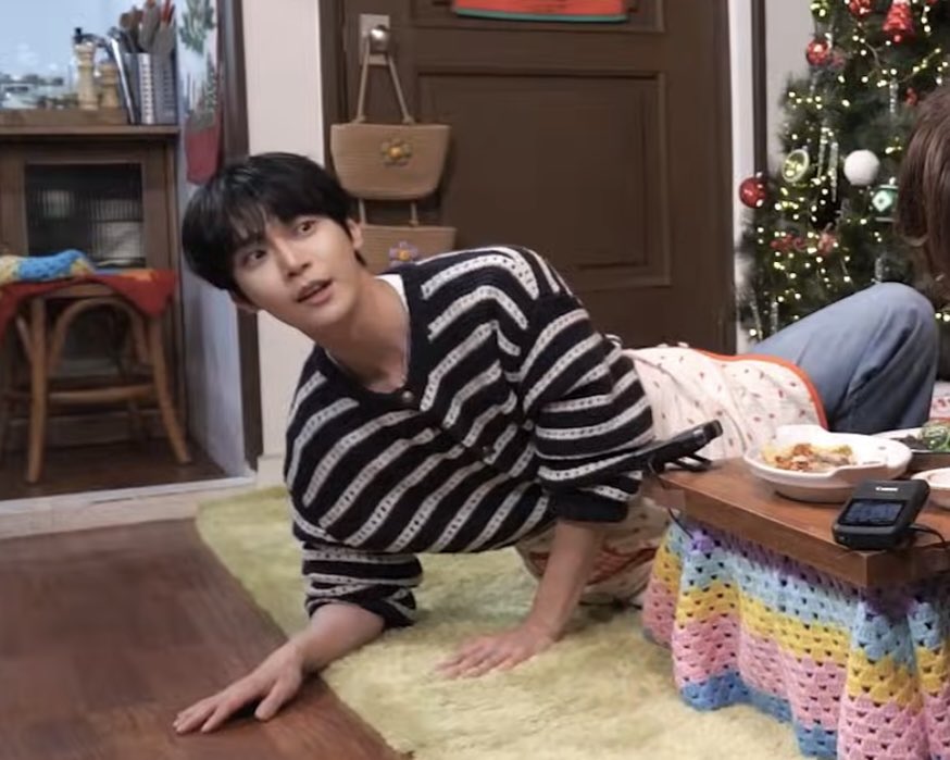 저화질의 도영 tweet media