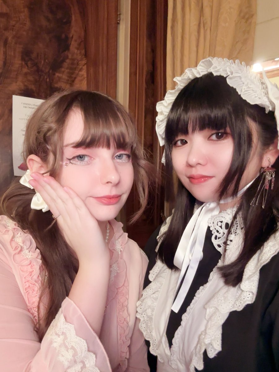 お嬢様天使ちゃん˙˚ʚ✞ɞ˚˙とツーショ🤍 ピンクがお似合いでとっても