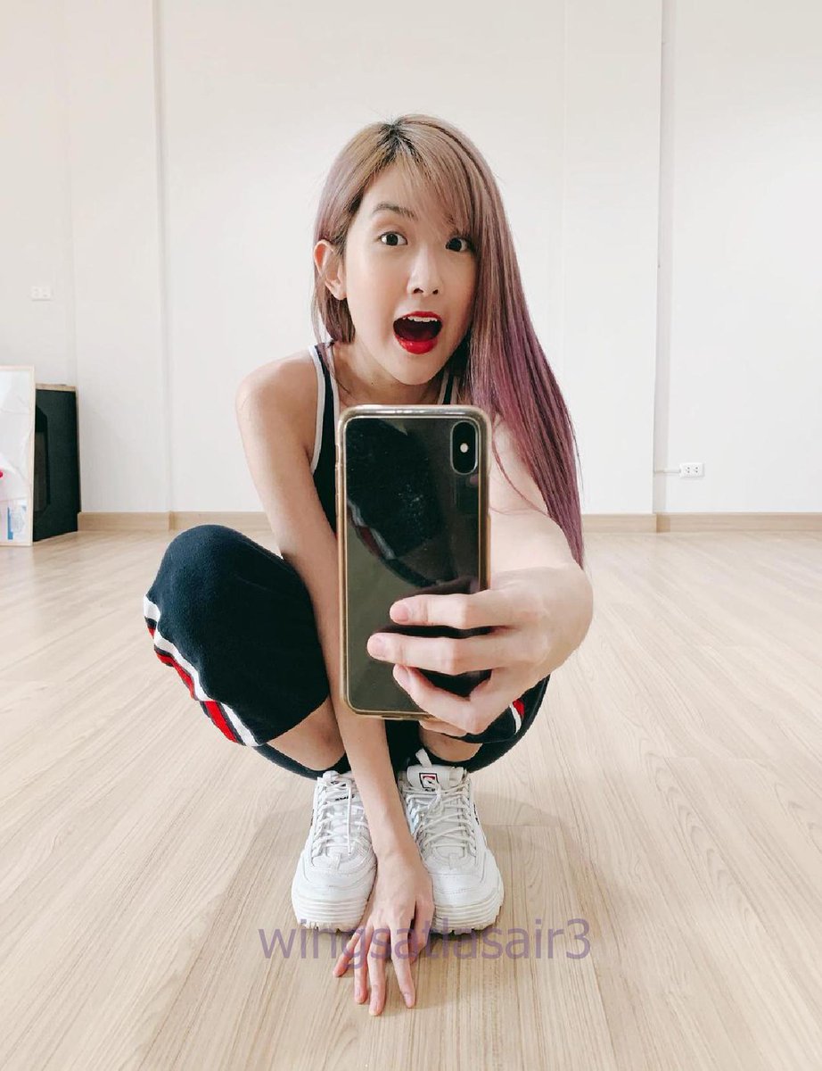 Erin Russell tweet media