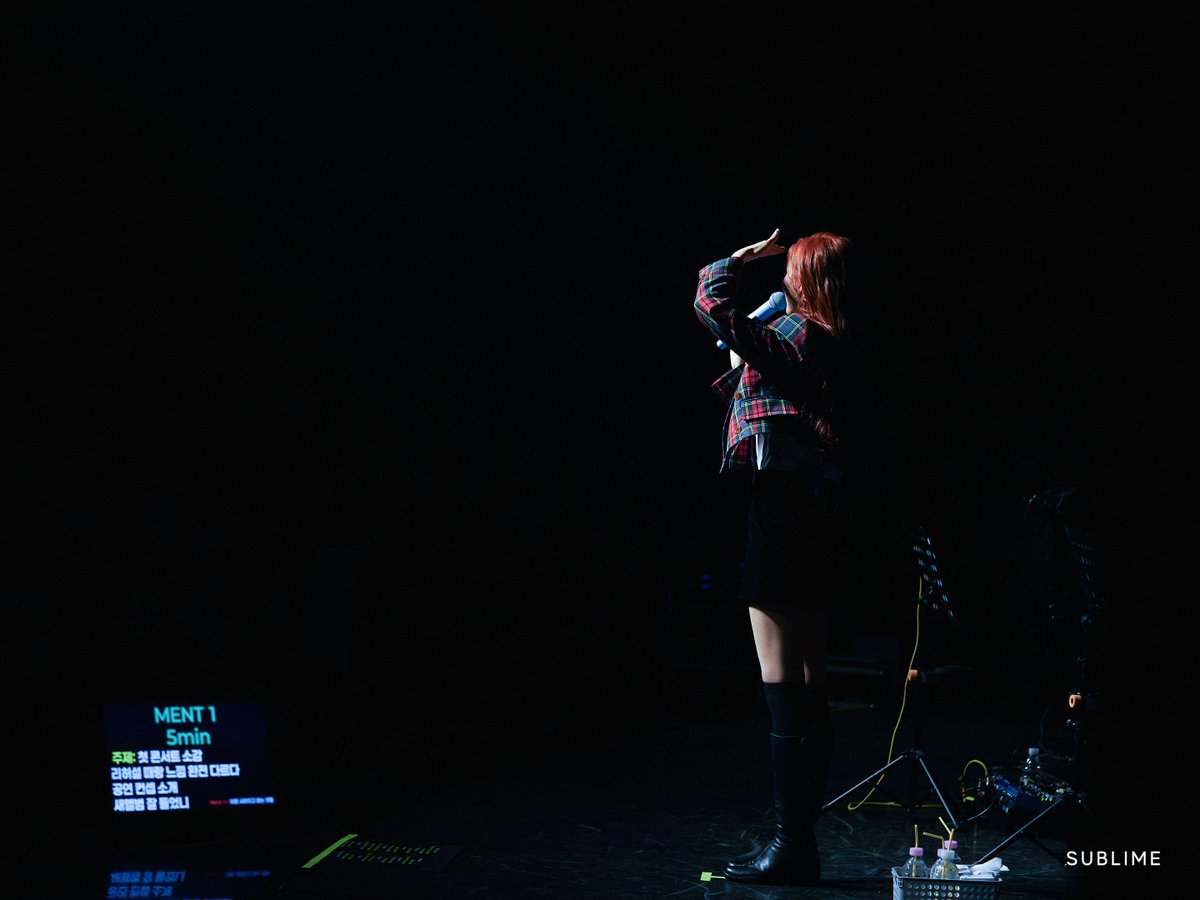 with_SUBLIME's tweet photo. [정예인]

2025 YEIN 1st SOLO CONCERT【IN the Frame】#1
｜콘서트 현장 Behind ꕤ

#정예인 #JEONGYEIN
#2025YEIN1stSOLOCONCERT #INtheFrame
#써브라임 #SUBLIME https://t.co/FHuC0sK9Rg