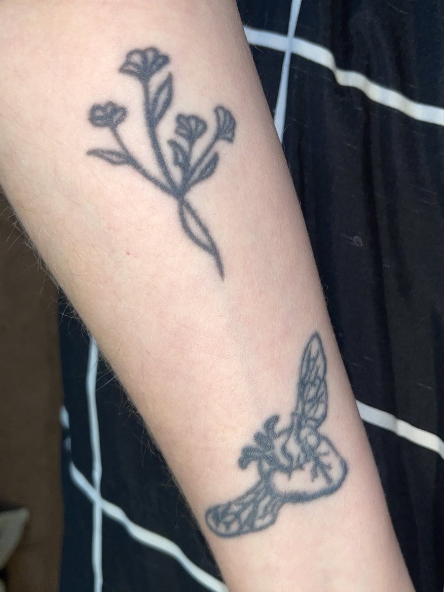 jebewenoz's tweet photo. let’s all just #lunétattoos to drown out the negativity 🩵 https://t.co/V7mA2pPBJb