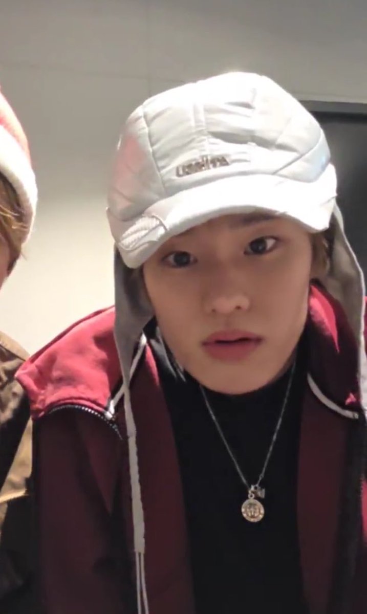 heemonkki's tweet photo. 펭또리 ㅜㅜ https://t.co/5RqMhAH76L