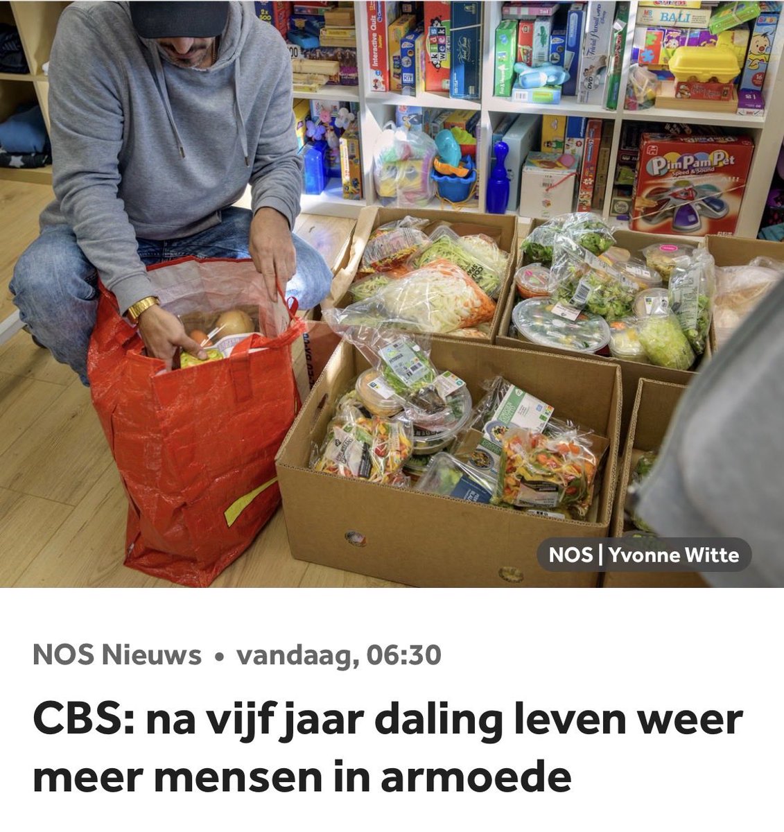 Dit kabinet drukt meer mensen in armoede en onzekerheid. 

Armoede moet voorkomen en opgelost worden. Niet met miljarden voor militarisering, miljonairs en multinationals, maar door de betaalbaarheidscrisis aan te pakken.

🏘️Verlaag de huren
🏥Schaf het eigen risico af
🔋Maak