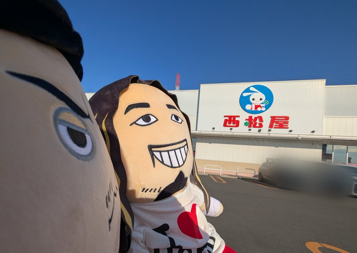 ママ：ムーはカラフルなシャツ！ぴょん悟はピンク好きだったよね