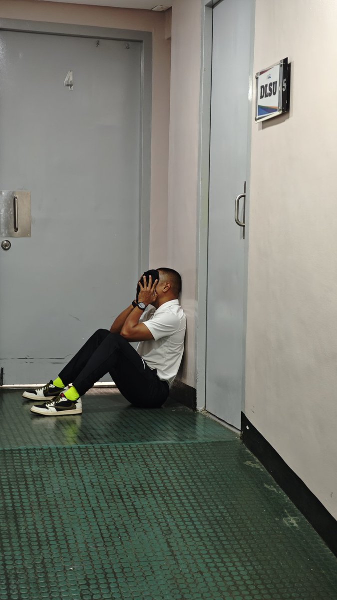 RapplerSports's tweet photo. UAAP | LOOK:

In a rare moment of emotion, La Salle head coach Topex Robinson cries alone by the Green Archers locker room minutes after his team became the lowest-seeded team in 11 years to capture the UAAP men's basketball championship at rival UP's expense.

#UAAPSeason88 https://t.co/lEtvM4Dxel