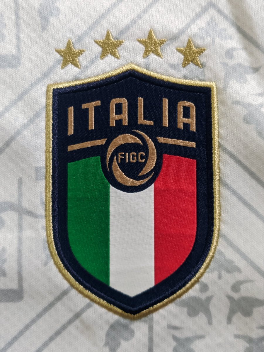 VsKitCorner's tweet image. 🇮🇹 For Sale!

Official Italy 2020 Away. 

Medium. 

Brand New With Tags!

£85.

DM for more pictures/information.