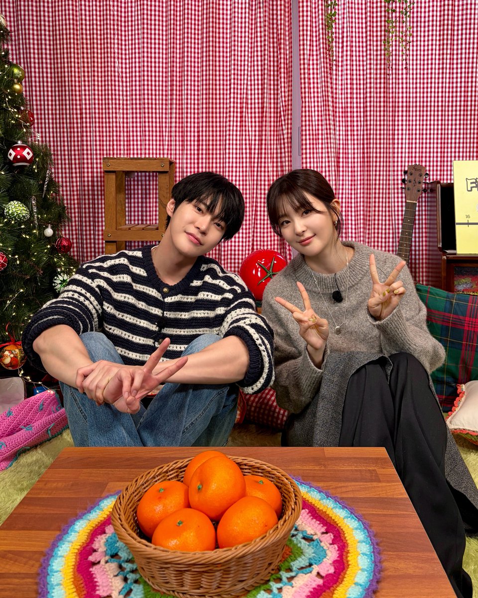 NCTsmtown's tweet image. thx my friends ᕷ˖°🎁

#DOYOUNG #도영
#늦은말 #DOYOUNG_늦은말 
#DOYOUNG_늦은말_Promise 
#NCT #NCT127
#JOHNNY #JUNGWOO 
#MAXCHANGMIN #TVXQ! #동방신기
#SEULGI #RedVelvet #레드벨벳
#JINYOUNG #GOT7
#JISOO #BLACKPINK 
#공명 #태하 #조나단 #박은태 
#땡스버디클럽 #ThanksBuddyClub