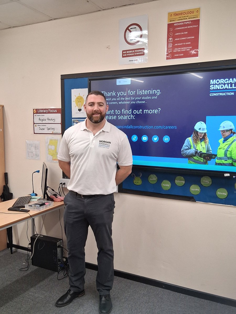 A huge thank you to Owen Stacey <a href="/morgansindall/">Morgan Sindall Group</a> for supporting <a href="/HeoldduCS/">Heolddu Comprehensive School</a> careers carousel day. Students learnt about careers in the construction industry &amp; how they can apply for apprenticeships etc. <a href="/CareersWales/">Careers Wales</a>