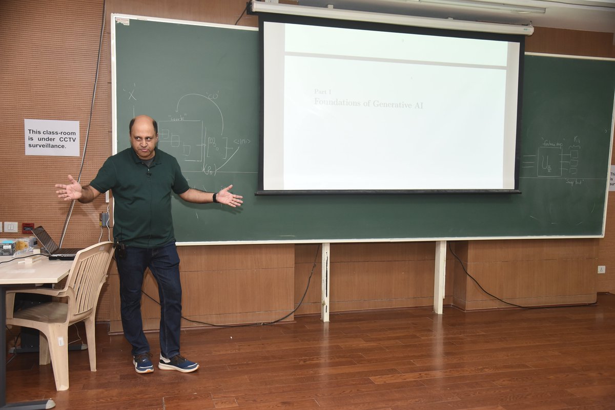 ikddcods's tweet photo. Indrajit Bhattacharya presenting a guided tour of generative AI from first principles - well beyond today’s hype cycles at CODS2025.
#CODS2025 #AI #genAI #buildBig #MachineLearning #generativeSolutions #DataScience #DeepLearning #IISERPune #ResearchCommunity https://t.co/FUAoashpPK