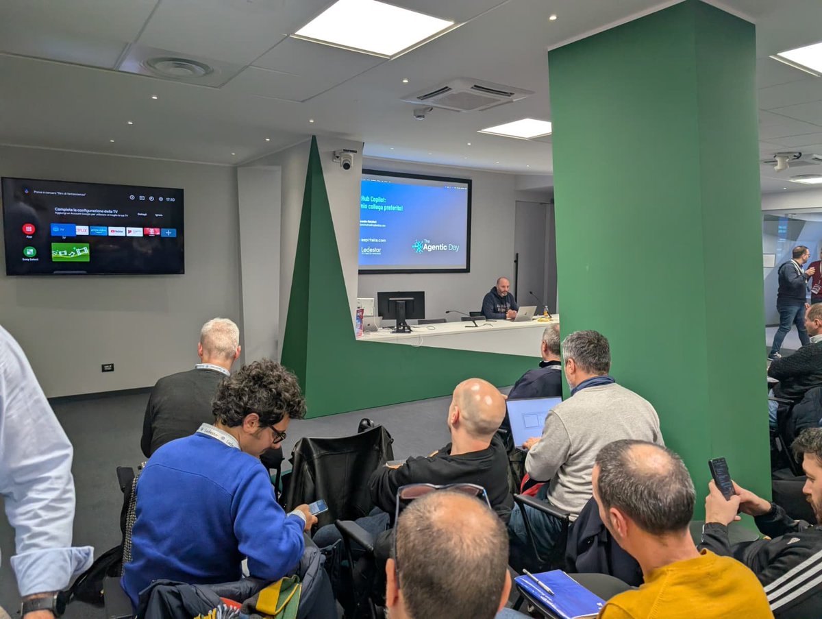 Team CodicePlastico tweet media