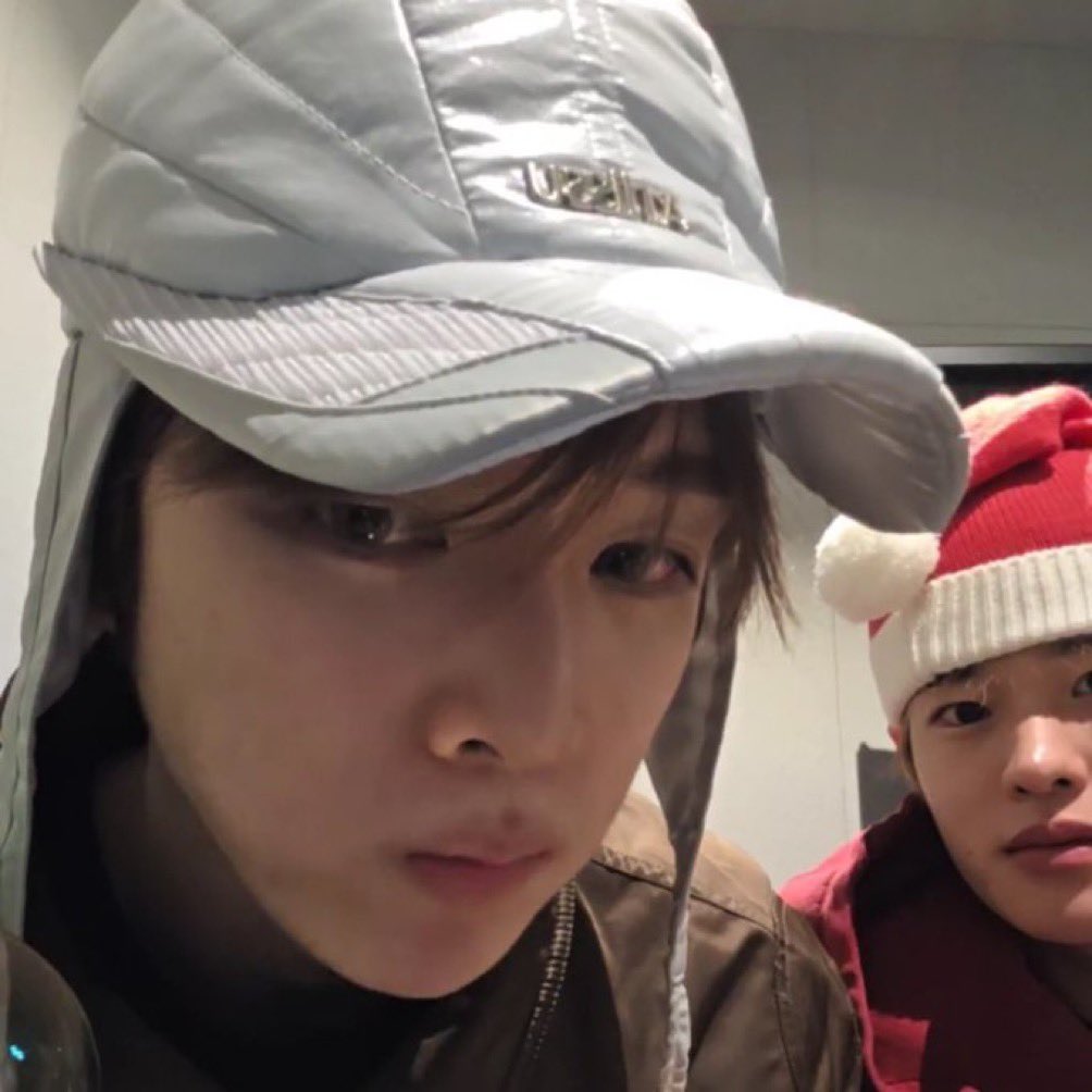 ꒰১툉໒꒱ tweet media