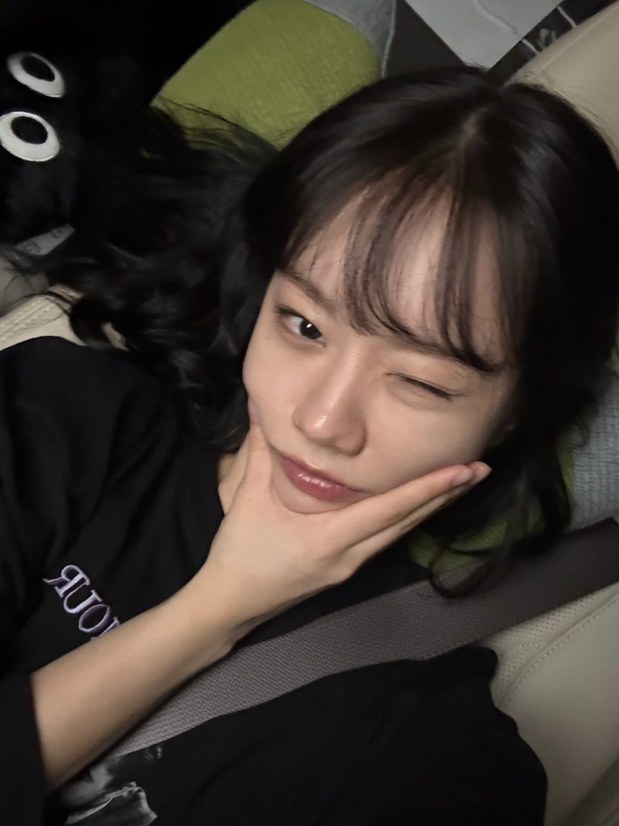 her car photos are so gaggy