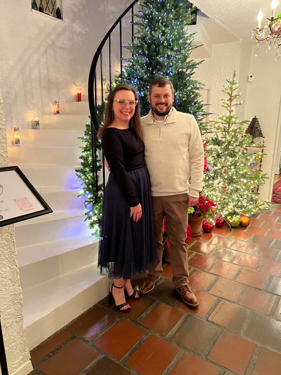 The Edgemont House “built” a fabulous Christmas party for WER Architects.  It was so much fun sharing the house with guests who admired her “bones.”  Merry Christmas to all and to all a good night!