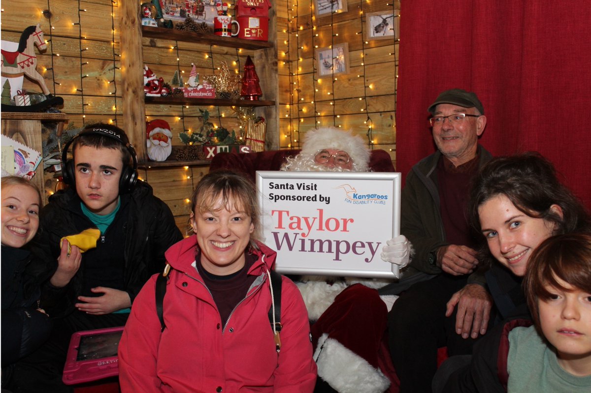 TheBuddingFD's tweet image. On Sunday 7th and Saturday 13th December, children from @KangaroosSussex Fun #Disability Clubs were treated to a @TatesGCs #Santa's #grotto visit, sponsored by @TaylorWimpey South Thames. 
Huge thanks and Merry Christmas! 🎅
#charity #sussex #hassocks