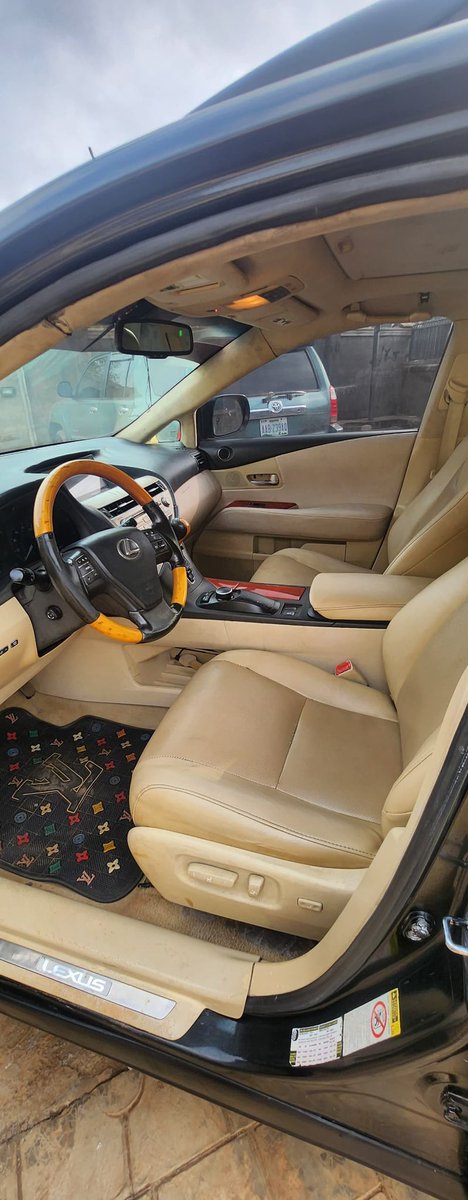PELSAUTOS's tweet image. LEXUS RX350 IN BUY AND DRIVE CONDITION🔥
EVERYTHING BLESSED
13,500,000 (NOT NEGOTIABLE)
07032328559