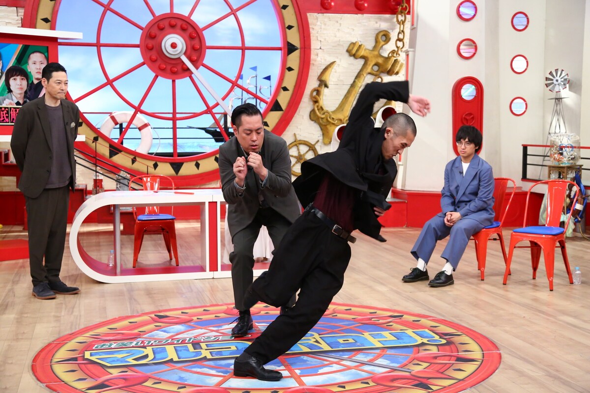 エバース、カラタチ、家族チャーハン登場「マルコポロリ！」東京ニュースター芸人発掘SP
natalie.mu/owarai/news/65…