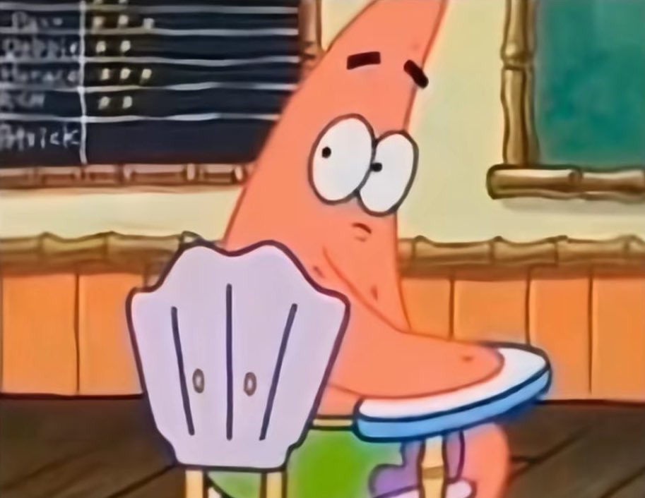 لما أكون بنص الاختبار وأسمع الدكتور يشرح 
سؤال لطالب ثاني :