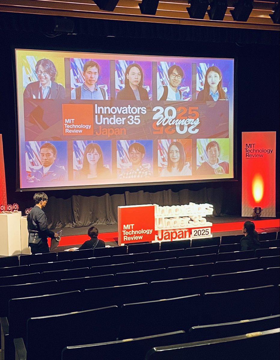 Tomoko Arai 荒井朋子 tweet media