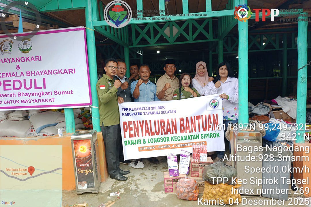aidil5y's tweet photo. Pemerintah dan seluruh elemen masyarakat bergerak tiada henti  memberikan bantuan melalui berbagai posko maupun secara langsung  melalui darat dan udara untuk wilayah  terisolasi bencana di Sumatera 
#KememdesPDTPeduliBencana
@prabowo
@YandriSusanto
@ArizaPatria https://t.co/We0Jy2pum6
