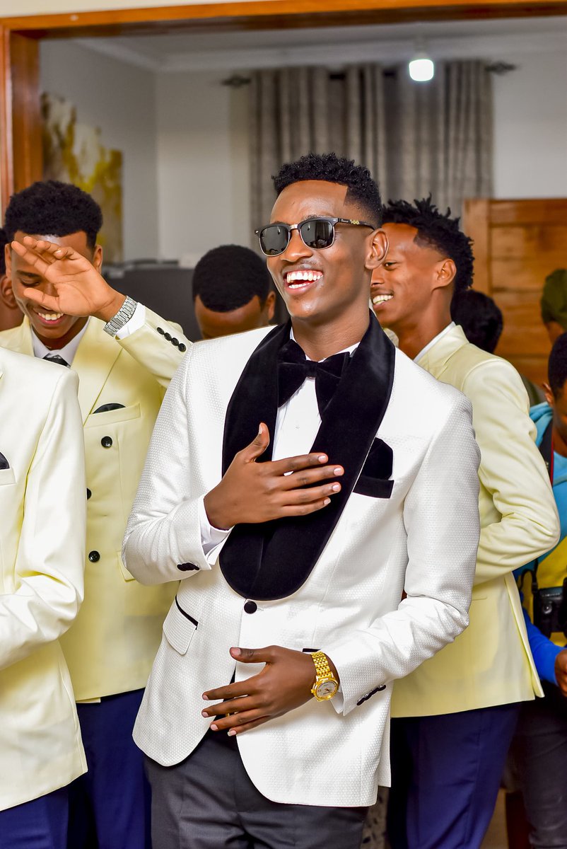 modernmanke's tweet photo. Hii look inasema “respectfully, niko fresh kuliko wewe” 😂🔥
Modern Man did their thing.

Stay sharp, stay stylish. Follow Modern Man for the latest looks and fashion drops 💎
📸 https://t.co/QCbab3pYmS
🎥 https://t.co/mdQrkW8UJA https://t.co/LVM5TbeEi7