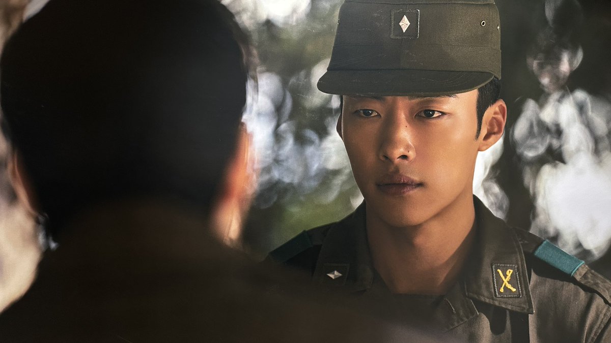 byeonhayeo87169's tweet image. 제복의 축복이 끝이 없슴..💙