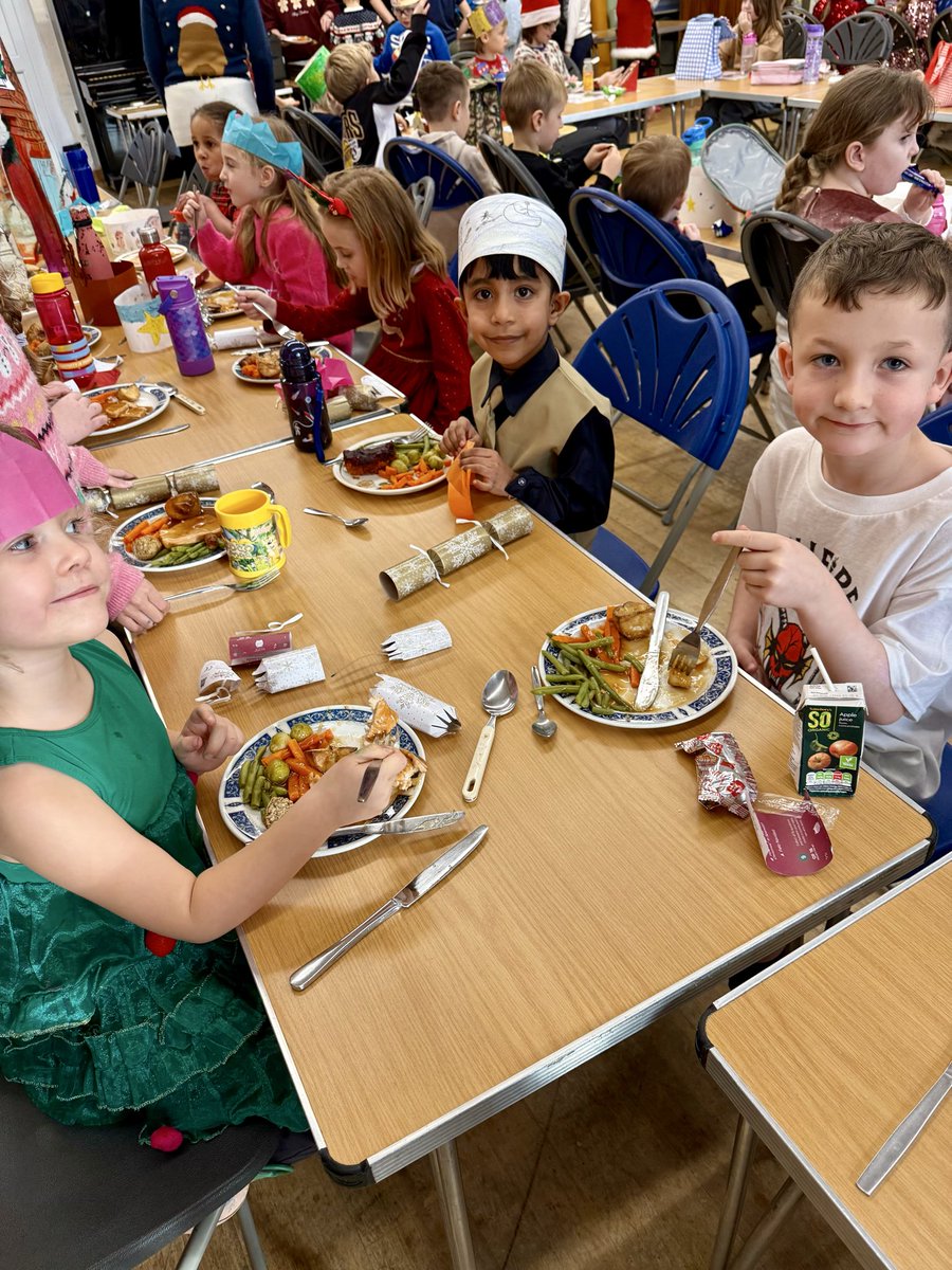 Quite the day yesterday! 

- A brilliant Christmas Dinner.
- A visit from Santa.
- Fun Christmas Parties.
- Amazing decorations made by Class 3.

🌲 🎅 🥳 🌲
