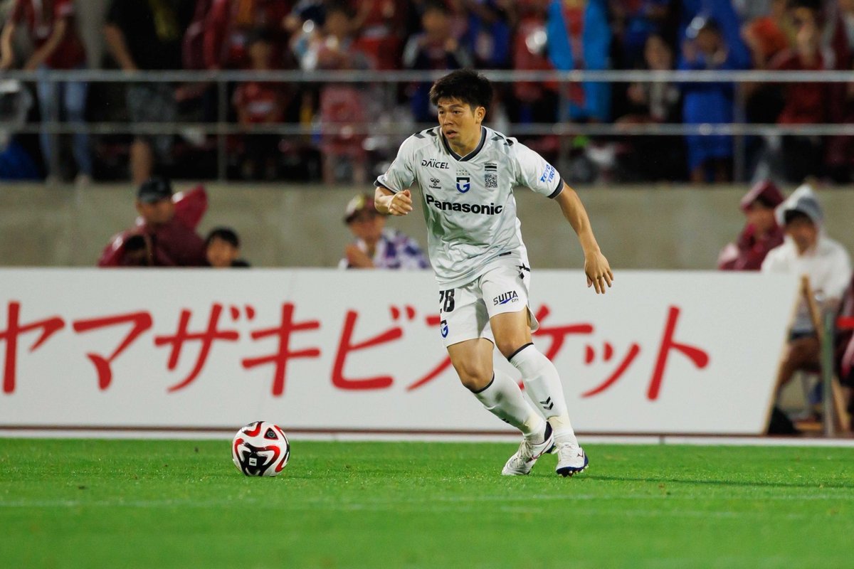 keisuke4saka's tweet photo. 2025シーズンをもって現役を引退することになりました。

関わってくれた全ての人に感謝の気持ちでいっぱいです！
ありがとうございました！！

#湘南ベルマーレ 
#大分トリニータ 
#ガンバ大阪 
#栃木sc https://t.co/pVqKDTePbx