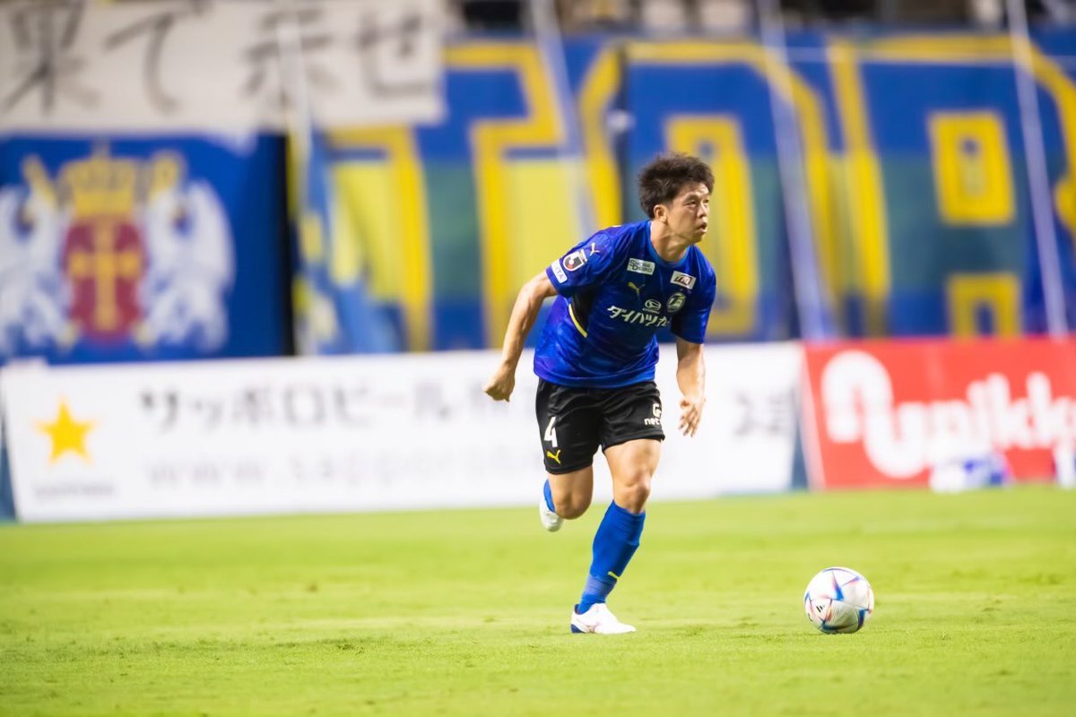 keisuke4saka's tweet photo. 2025シーズンをもって現役を引退することになりました。

関わってくれた全ての人に感謝の気持ちでいっぱいです！
ありがとうございました！！

#湘南ベルマーレ 
#大分トリニータ 
#ガンバ大阪 
#栃木sc https://t.co/pVqKDTePbx