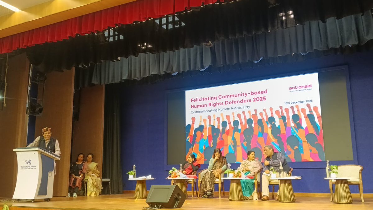 C9Khalid's tweet photo. At the felicitation programme of community based human rights defenders of 24 states of India.Thank you Vijaya Rahatkar ji Chairperson NCW, Ruchi Veera ji Member of Parliament Moradabad and Manisha Ahlawat ji Member Uttar Pradesh SWC for your presence and inspiration. https://t.co/J90KlN03Xz
