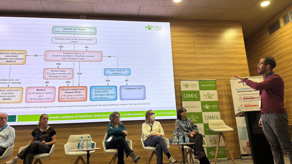 HTAcamfic's tweet photo. Seguim a la I Jornada Catalana d’habilitats pràctiques en risc cardiovascular amb la segona taula de Píndoles @CAMFiC https://t.co/9Vg09l4I0a
