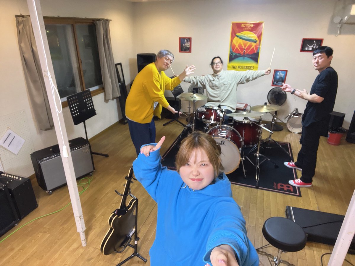 kitohappa's tweet photo. ライブ前 練習！！

#福岡 #大牟田 #バンド
#本番は土曜日 https://t.co/6QgvDx5Zoh