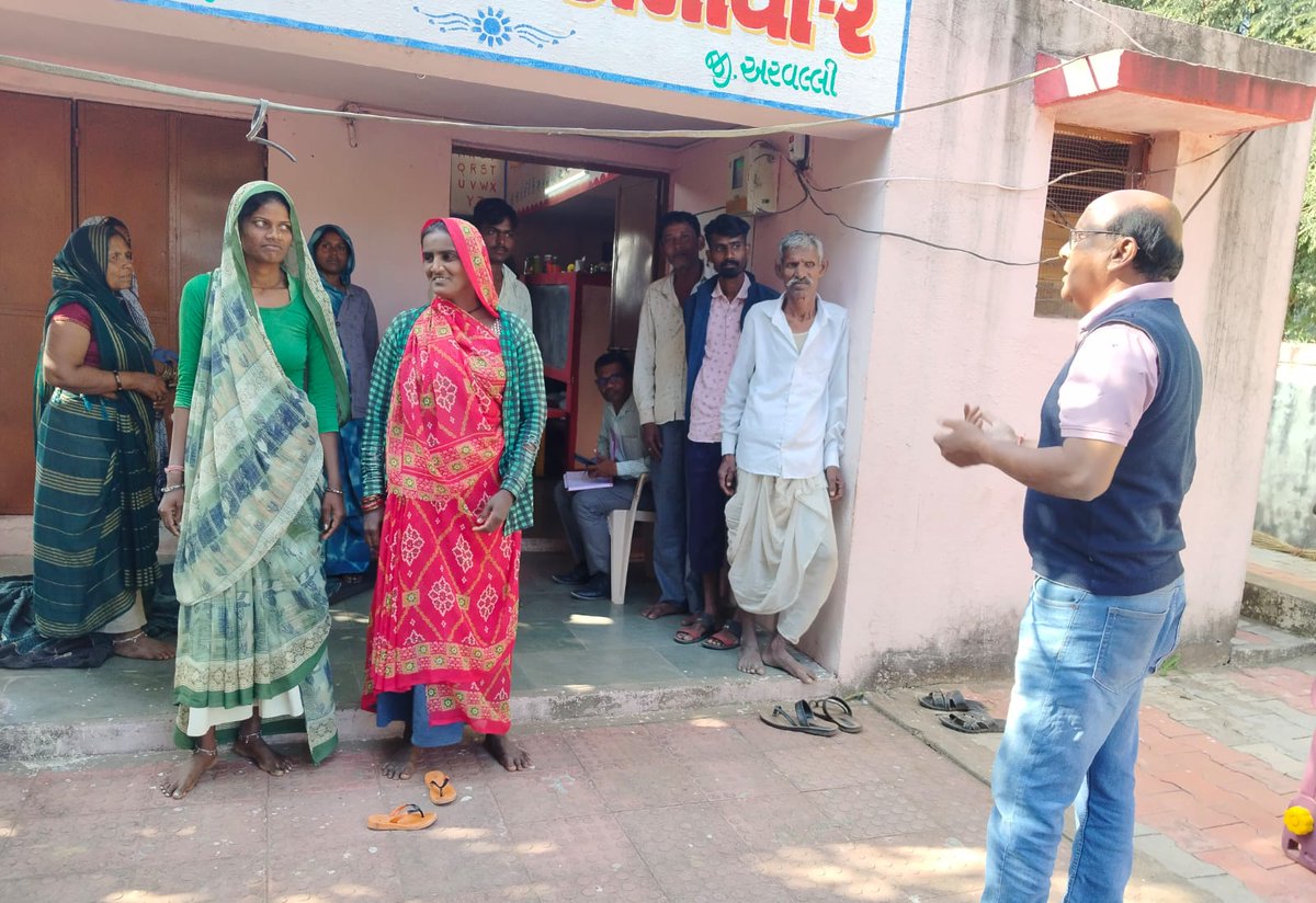 arvalli_dto's tweet image. 📍 મલપુર તાલુકામાં
NTEP અંતર્ગત હેન્ડહેલ્ડ એક્સ-રે મશીન દ્વારા ટીબીની વહેલી ઓળખ માટે કેમ્પનું સફળ આયોજન....
👉 લોકોમાં જાગૃતિ અને સમયસર તપાસથી ટીબી પર નિયંત્રણ શક્ય છે.
#TBMuktBharat #NTEP #HandheldXray #TBScreening #Malpur #Arvalli

@CollectorArv