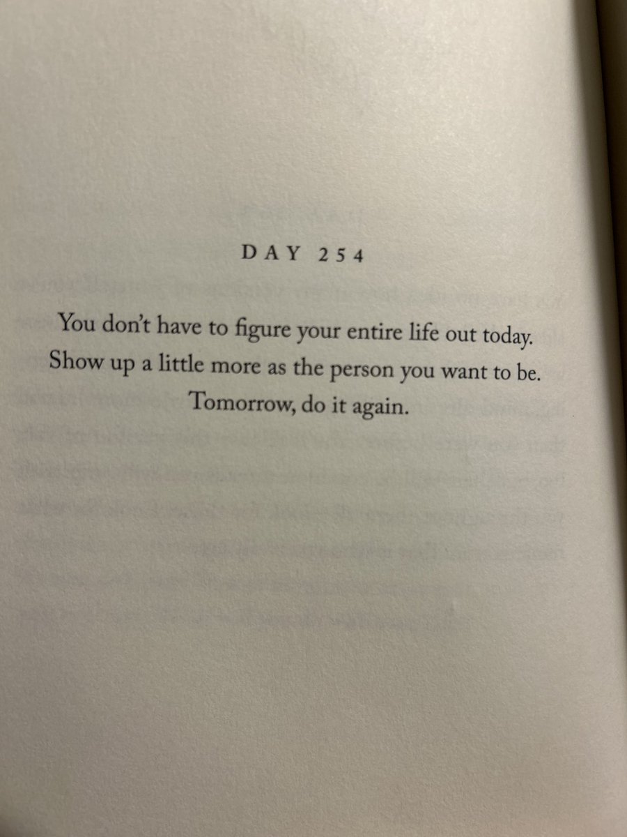 One day at a time. Be patient. One day it will all make sense <a href="/LSUfootball/">LSU Football</a> #BandCamp #BTA ♟️