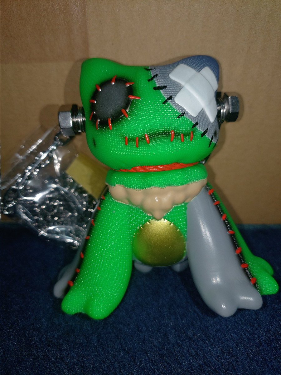 elfrog工房オンラインストアから購入フランケンクロスパッチが着丼