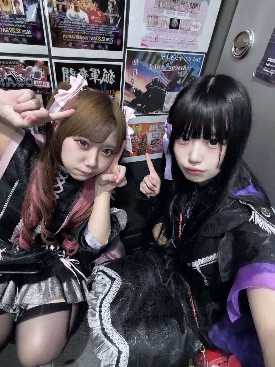 こちらはブラックバード様制作ご依頼専用ページとなります(⁠^⁠^⁠)♪ ゴジラ｜名入れバースタオル｜Lサイズ｜今治製｜ポスター｜ファミリー