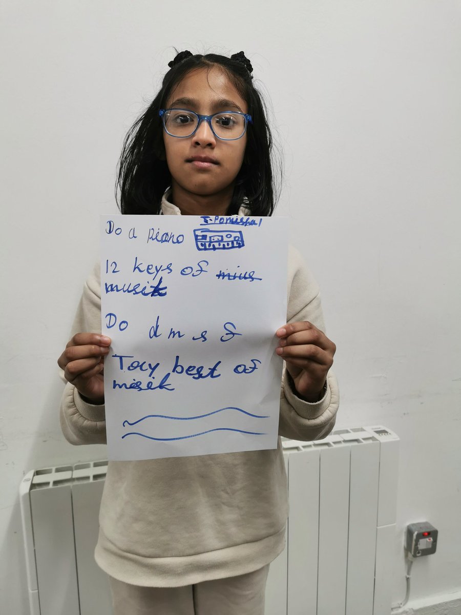 ANYiSO_Glasgow's tweet image. 🎵 Music class magic 🎵

Trying hard, dreaming big, learning how music works, and having fun along the way — straight from our students themselves! 🎶✨

#MusicClass #StudentVoice