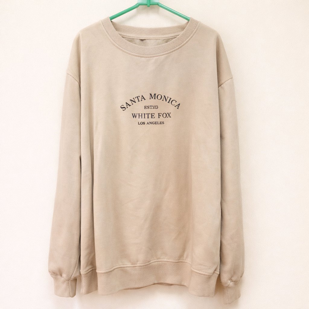 itzyayaw's tweet photo. WTS WANT TO SELL
Kemeja putih 40k
Vest 70k 
Sweater garis 45k
Sweater beige 45k https://t.co/lONW2oOX0u