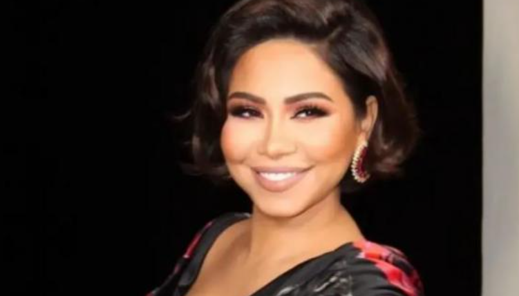 بعد أنباء عن نقلها لمصحة .. شيرين عبدالوهاب: شائعات سخيفة 