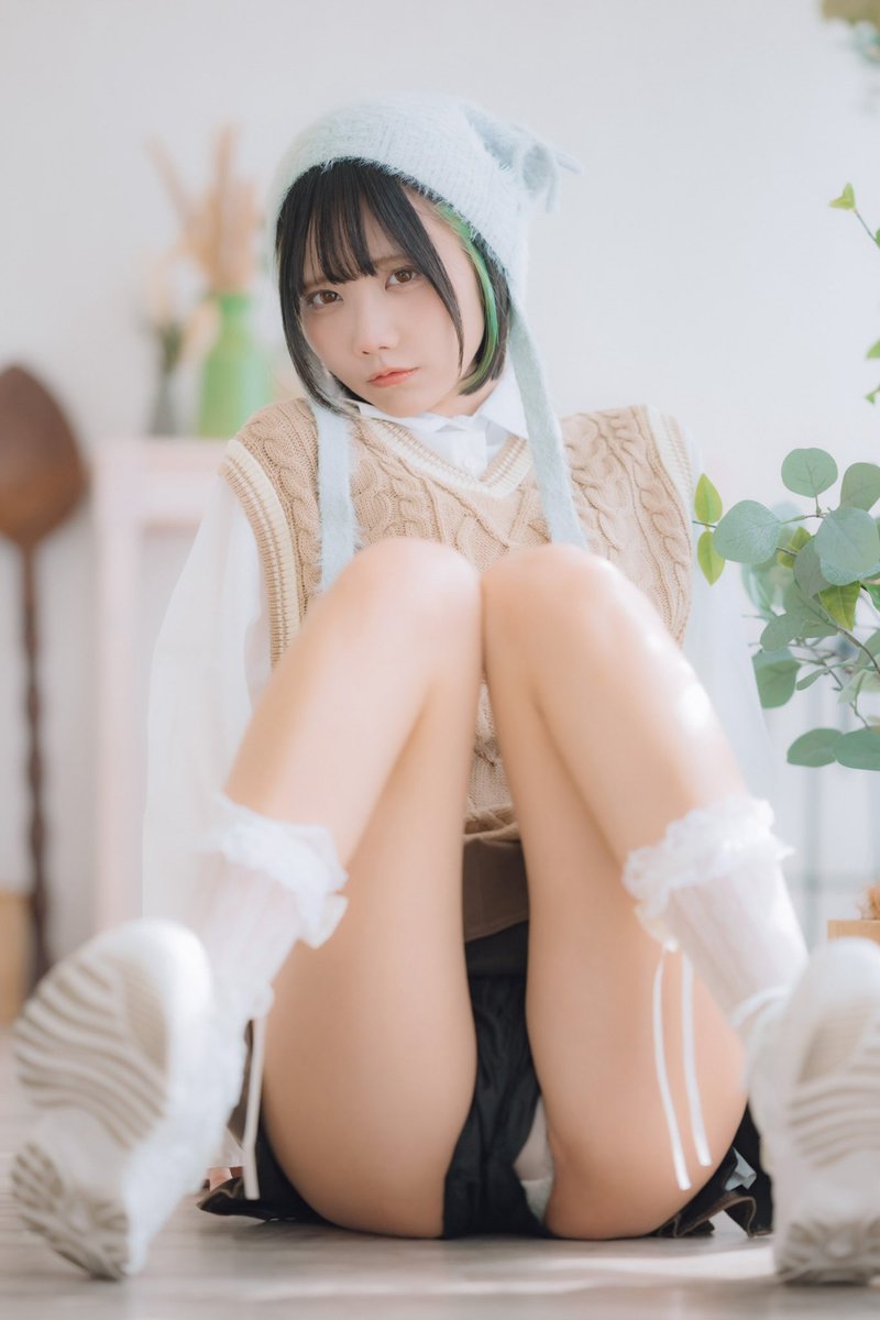 パンツ見えないスカートだから
恥ずかしくないもんっ